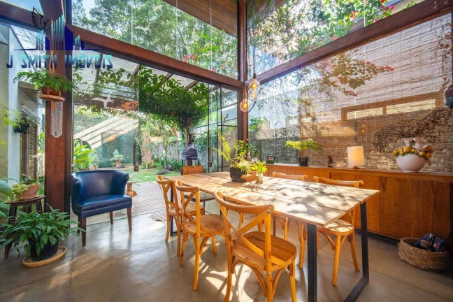 Imagem Casa com 2 dormitórios, sendo 1 suíte à venda - Granja Viana - Fazendinha