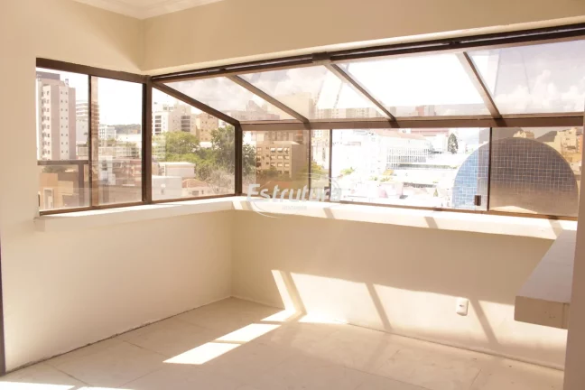 Imagem Cobertura triplex no centro