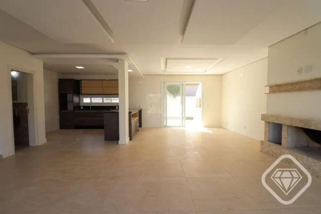 Imagem Casa em Condomínio Alto Padrão no Altos do Lago, Zona Sul de Porto Alegre

Brilhante Imóveis apre...