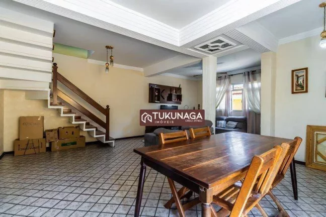 Imagem Sobrado com 3 quartos à venda, 300 m² por R$ 960.000 - Tremembé - São Paulo/SP