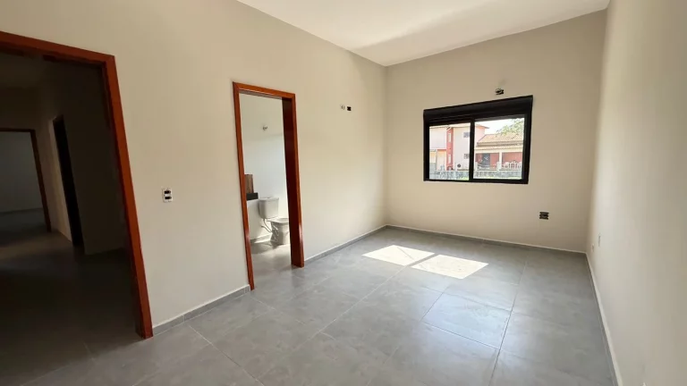 Imagem Linda casa a venda no condomínio Ninho Verde - Porangaba/SP.