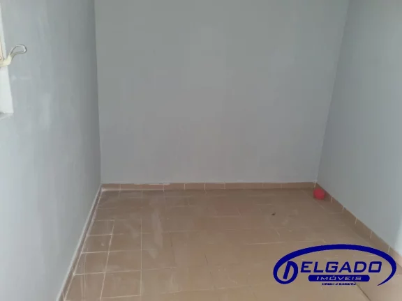 Imagem DELGADO aluga CASA com 2 quartos, sala, banheiro e garagem no JARDIM IMPERIAL em Itaboraí-RJ