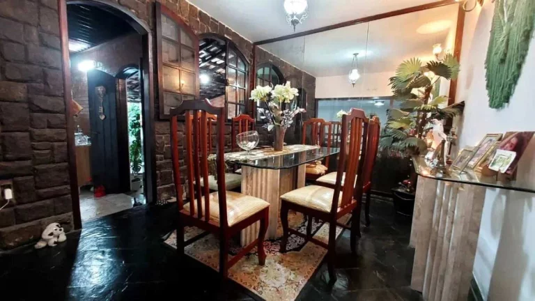 Imagem Casa de condomínio à venda em São Gonçalo, Centro, com 3 quartos, 240m2