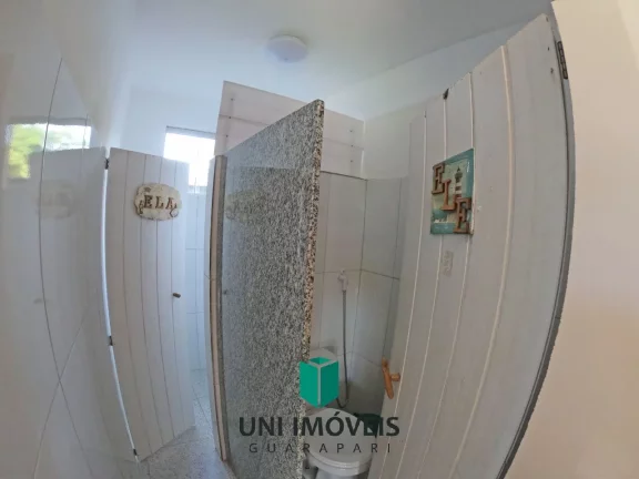 Imagem Maravilhosa chácara com casa sede mais 3 Suítes para locação, área de lazer a venda na região de Meaipe - Guarapari.