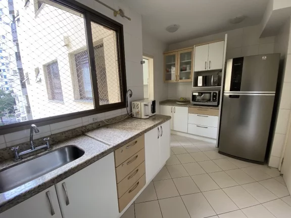 Imagem Apartamento para Venda em Florianópolis / SC no bairro Centro