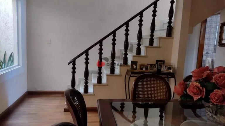 Imagem Sobrado à venda 3 Quartos, 3 Suites, 3 Vagas, 240M², Barcelona, São Caetano do Sul - SP