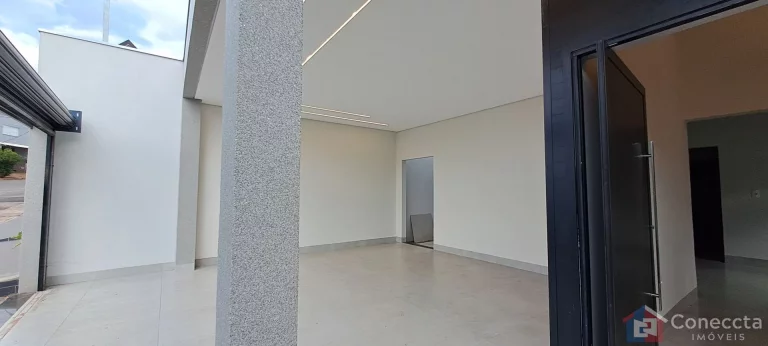 Imagem Casa Moderna com Piscina à Venda no Jardim Panorâmico em Patos de Minas – 3 Quartos e Acabamento de Alto Padrão