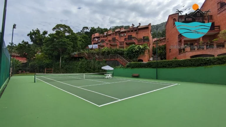 Imagem Juquehy Aluguel de Tempoarada - Casa com vista para o mar, 03 domitórios, Quadra de tênis, piscina, sauna, Spa, - max. 8 pessoas | Juquehy Imobiliária