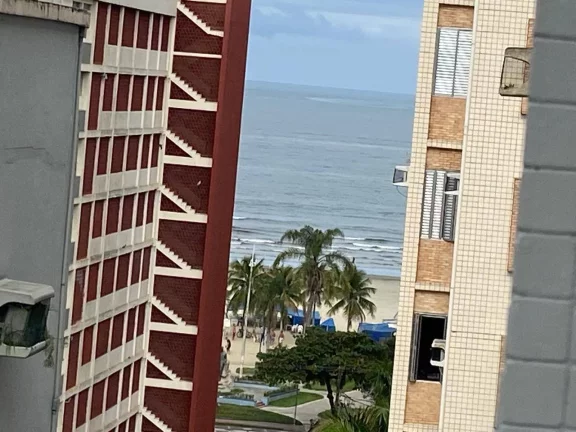 Excelente apartamento todo reformado de 2 dormitórios -Boqueirão!