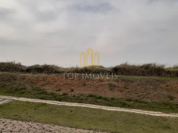 Imagem Ótimo terreno no Condomínio Espelho D’Água na quadra Quadra I, com 1.318,77 m2 (35,06 x 37,62), em localização privilegiada em uma das partes mais altas do condomínio!