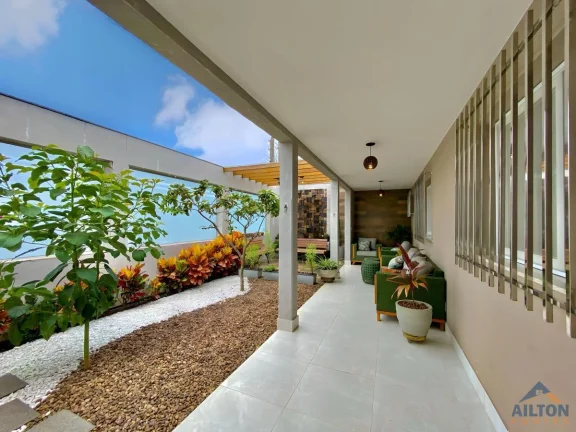Imagem Casa Linear com 03 Quartos Alto Padrão à Venda na Praia do Morro - Guarapari/ES