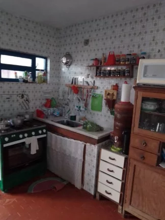 Imagem CASA LADO LINHA BAIRRO PROXIMO AO CENTRO