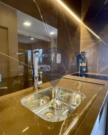 Imagem Studio de Luxo à Venda na Vila Nova Conceição: 1 Quarto, 1 Sala, 1 Banheiro em São Paulo-SP