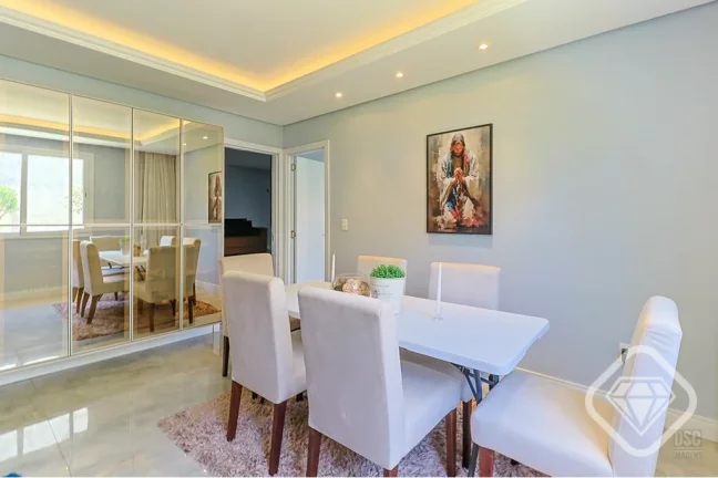 Imagem Casa de luxo no Jardim Isabel
Conforto, elegância e privacidade na rua mais charmosa da Zona Sul

V...