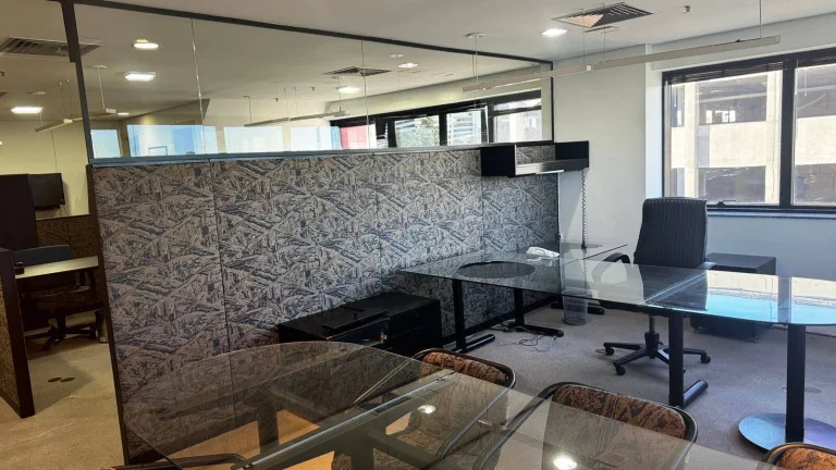 Imagem Sala comercial para locação ou venda /Edifício Alphaville / Metropolitana