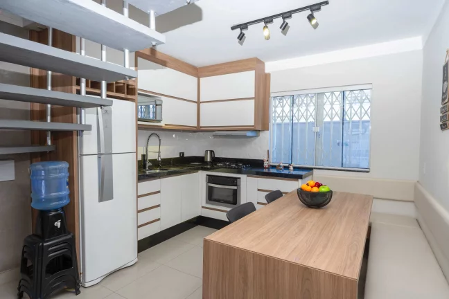Imagem Sobrado completo com 2 suítes 1 vaga e área gourmet próximo da praia com em Balneário Piçarras