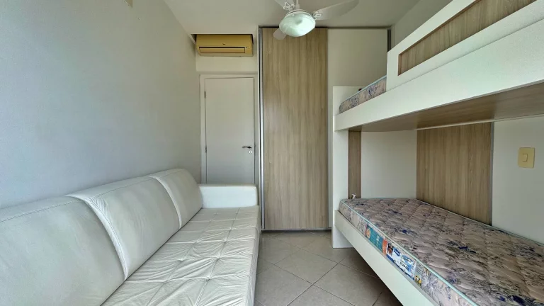Imagem Apartamento com 2 dormitórios à venda, 68 m por R$ 2.400.000,00 - Riviera