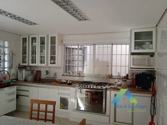 Imagem CASA TÉRREA REFORMADA COM 2 DORMITÓRIOS NA VILA DAS MERCES !