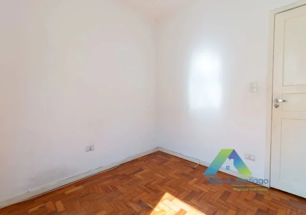 Imagem Casa com 3 Domitórios e 2 Banheiros em Vila das Mercês, São Paulo/SP