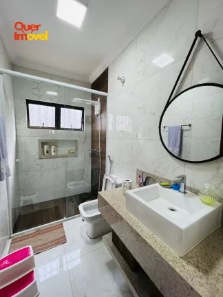 Imagem Casa à venda: 3 quartos, 1 suíte, 4 banheiros, 3 vagas de garagem - Ribeirão Preto-SP, Parque Residencial Lagoinha - 238m².