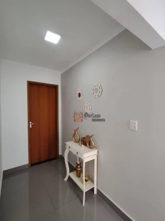 Imagem Casa com 2 dormitórios à venda, 128 m² por R$ 490.000,00 - Jardim Aracati - Bragança Paulista/SP