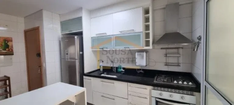 Imagem Apartamento com 129m², dispõe de 3 dormitórios, sendo 3 suites com armários, sala dois ambientes...