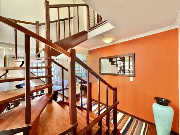 Imagem Casa em Condomínio a Venda no bairro Granja Viana - Cotia, SP