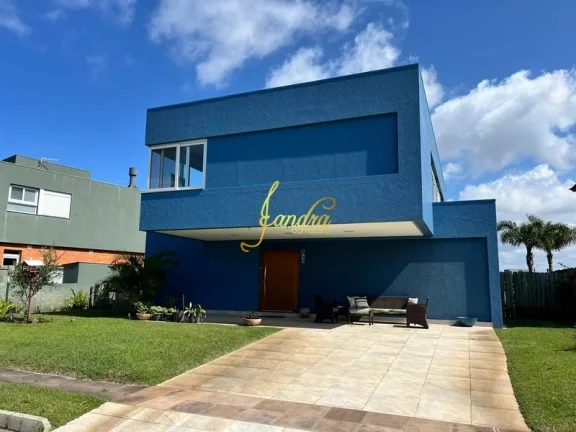 Imagem Sobrado Beira Lago, com 04 suites e piscina aquecida