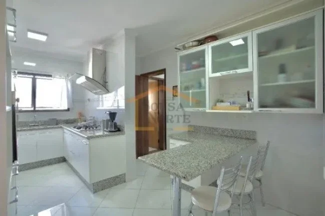 Imagem Apto decorado, 4 dormitórios, sendo 3 suítes, lavabo, sala 2 ambientes, sacada, cozinha ampla, pla...