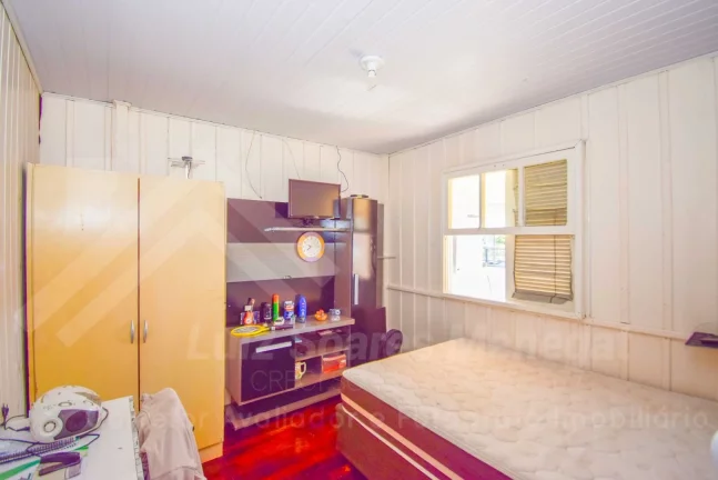 Imagem Casa com pátio na frente e atrás na zona sul
