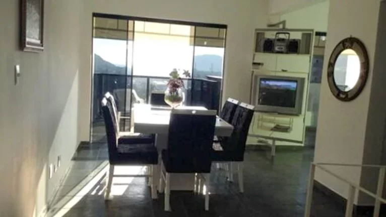 Imagem Tombo - Cobertura duplex, 2 vagas de garagem e maravilhosa área de lazer.