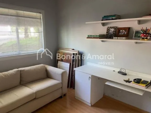 Imagem Casa à venda em condomínio de ótimo padrão, em Valinhos /SP.

Localizada na região nobre da cid...
