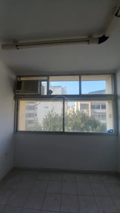 Imagem SALA COMERCIAL na PRAÇA SAENS PENA - R$ 190.000