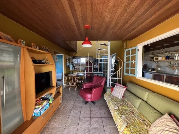 Imagem Casa para Venda em Florianópolis / SC no bairro São João do Rio Vermelho