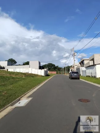 Imagem Lote em Condomínio Fechado para Venda em Senador Canedo, Jardins Bolonha