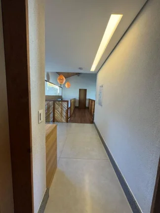 Imagem Imóvel em Condomínio: Casa de 387m² em Praia do Forte - Venda - Praia Bella