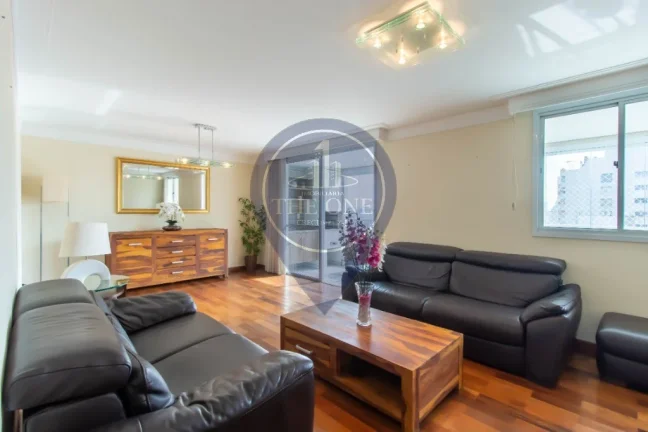 Imagem Apartamento de Luxo em Moema, São Paulo-SP: 4 quartos, 3 suítes, 2 salas, 4 banheiros, 2 vagas, 143m² - Imperdível!
