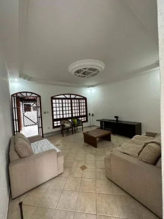 Imagem Sobrado com 3 dormitórios à venda, 147 m² por R$ 650.000 - Tupi - Praia Grande/SP