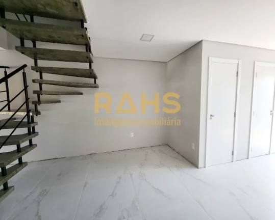 Imagem Sobrado Geminado Novo situado no bairro Bucarein, próximo ao Shopping Big! Em torno você vai encon...