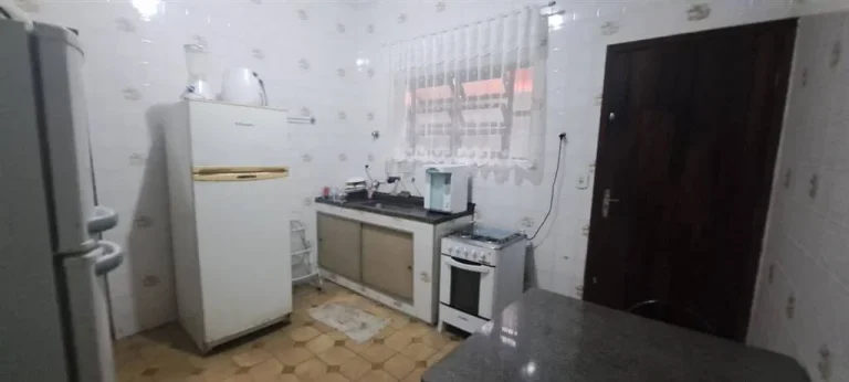 Imagem CASA COM 53 m² - MARACANÃ - PRAIA GRANDE SP