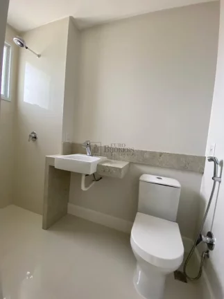 Imagem Excelente apartamento frente mar em Balneário Camboriú.