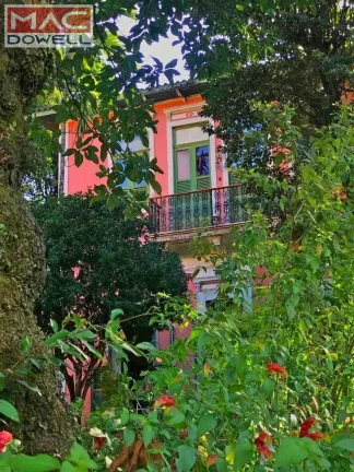 Imagem Mansão de 500 m² / 6 quartos - A VENDA - Santa Teresa/RJ