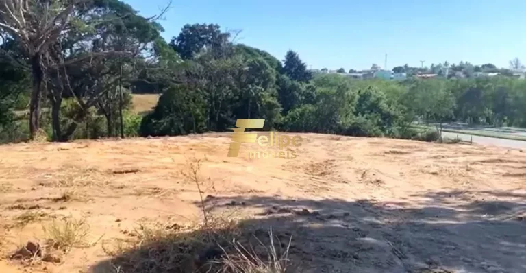 Imagem Vende Terreno com EXCELENTE localização em Jardim Limoeiro!!