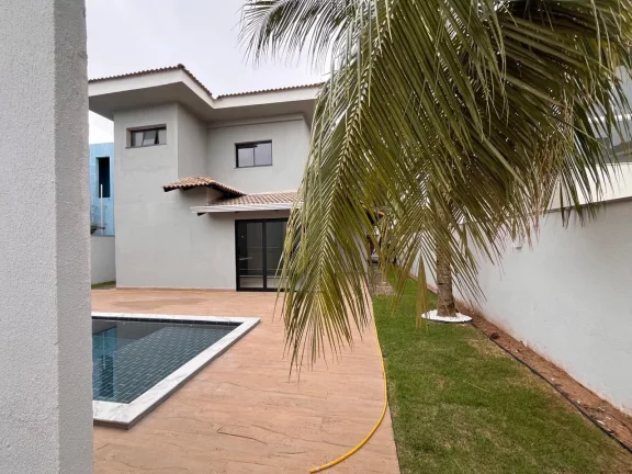 Imagem Casa em Condomínio para Venda em Cuiabá / MT no bairro Jardim Imperial