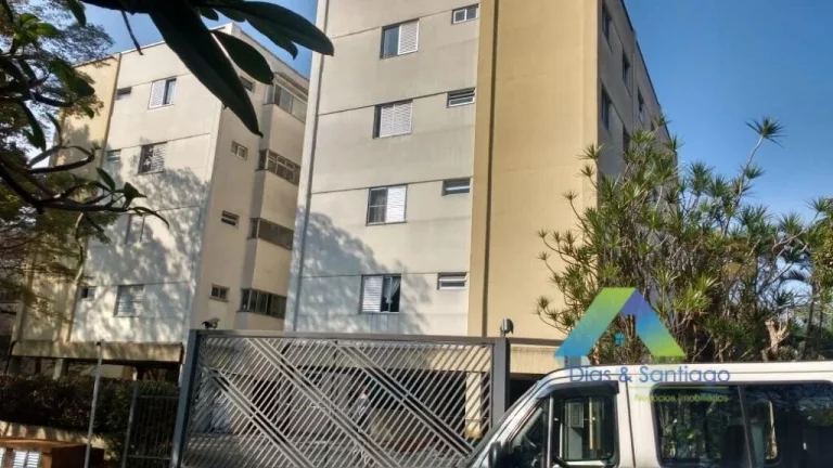 Imagem Lindo Apartamento com 3 dormitórios sendo 1 suite, 3 vagas de garagem a 5 minutos da estação do metro Jabaquara.