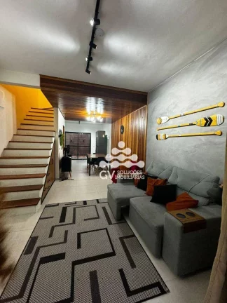Imagem Casa com 2 dormitórios à venda, 90 m² por R$ 510.000,00 - Pontal de Santa Marina - Caraguatatuba/SP