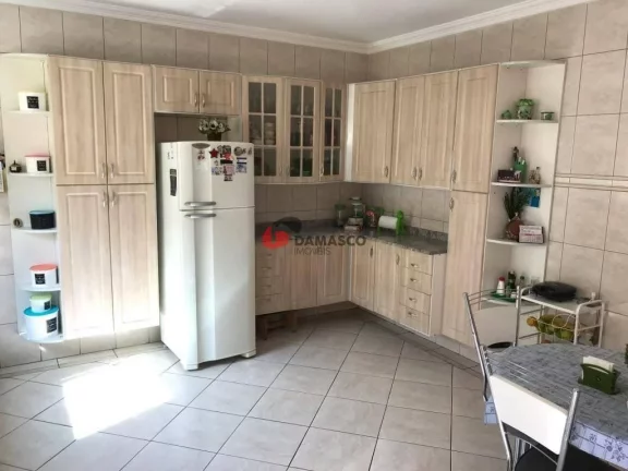 Imagem Casa à venda 2 Quartos, 1 Suite, 1 Vaga, 299M², Barcelona, São Caetano do Sul - SP