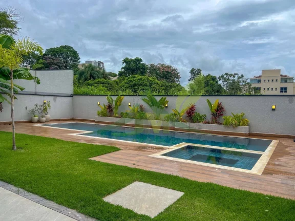 Imagem Casa de Alto Padrão à Venda e Locação em Condomínio Fechado no Granville