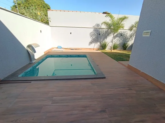 Imagem Casa De 3 Suites Sozinha No Lote No Bairro Cardoso