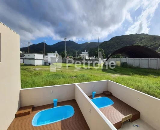 Imagem CASA RESIDENCIAL em GOVERNADOR CELSO RAMOS - SC, Praia de Palmas